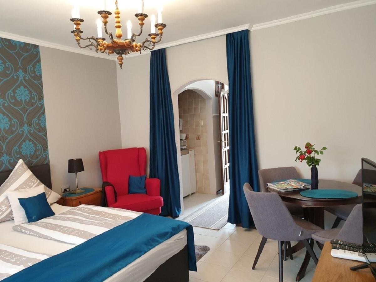 Titi Classic & Trendy Apartman Bük المظهر الخارجي الصورة